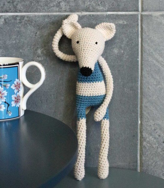 Doudou chien au crochet, en pur coton