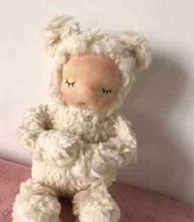 Première peluche pour Bébé