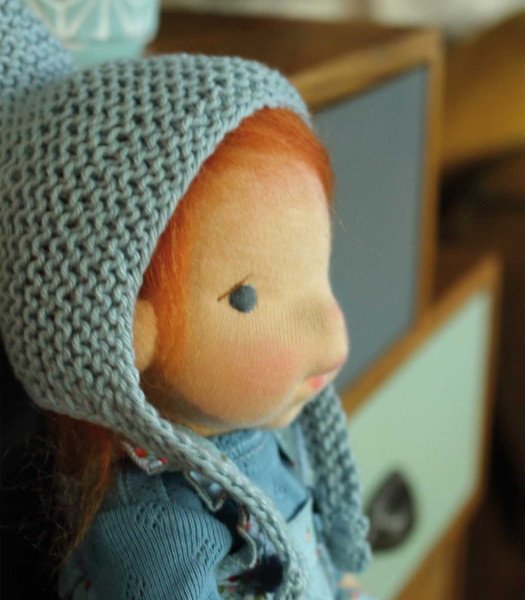 Poupée feutrée à l'aiguille