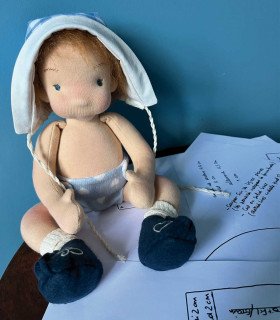 Un véritable cours en ligne pour réaliser votre propre poupée Waldorf !